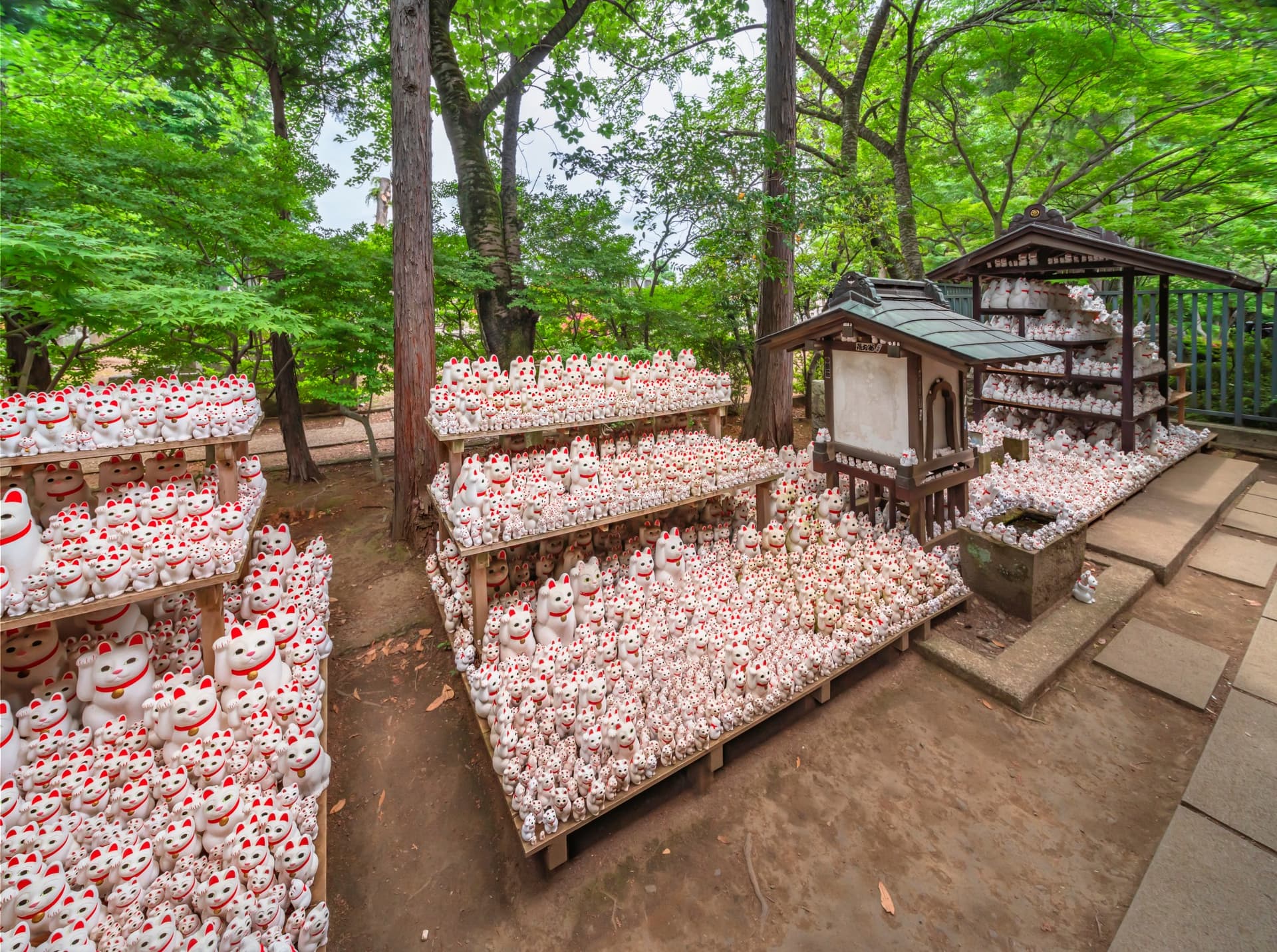 Estos templos y santuarios atípicos que no te puedes perder en Tokio
